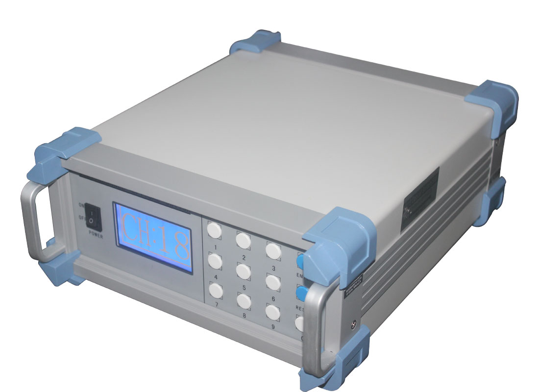 1&times;2 臺式保偏光開關(guān) - 廣西科毅光通信