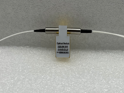 車規(guī)級(jí)光開關(guān)±8kV接觸放電ESD防護(hù)測(cè)試